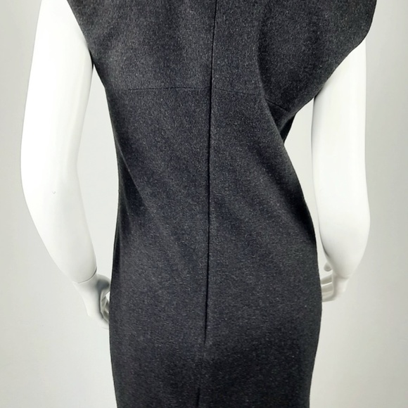 NEW YEAR SALE‼️ GUCCI GREY DRESS SOFT WOOL SLEEVELESS GREY - Picture 5 of 7